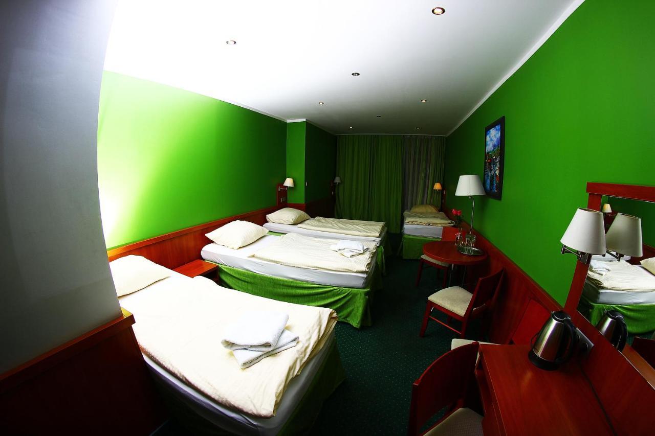 Bed and Breakfast Kardamon Żary Zimmer foto